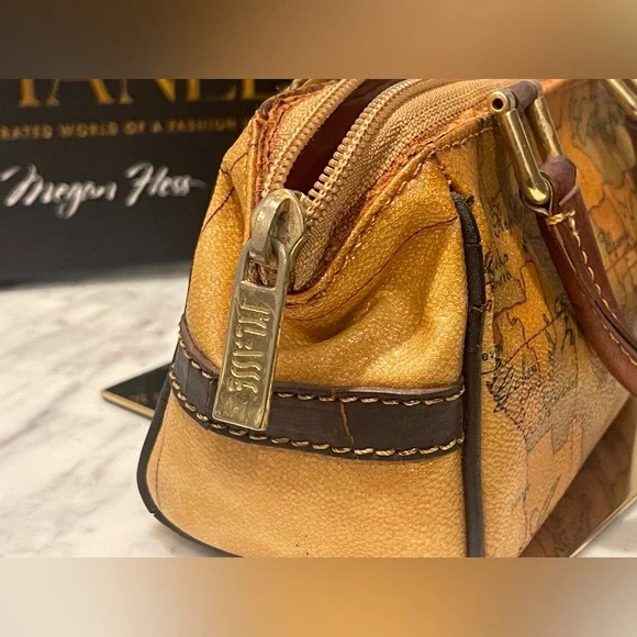 ALVIERO MARTINI Prima Classe Mini Boston Map Bag - Picture 4 of 6